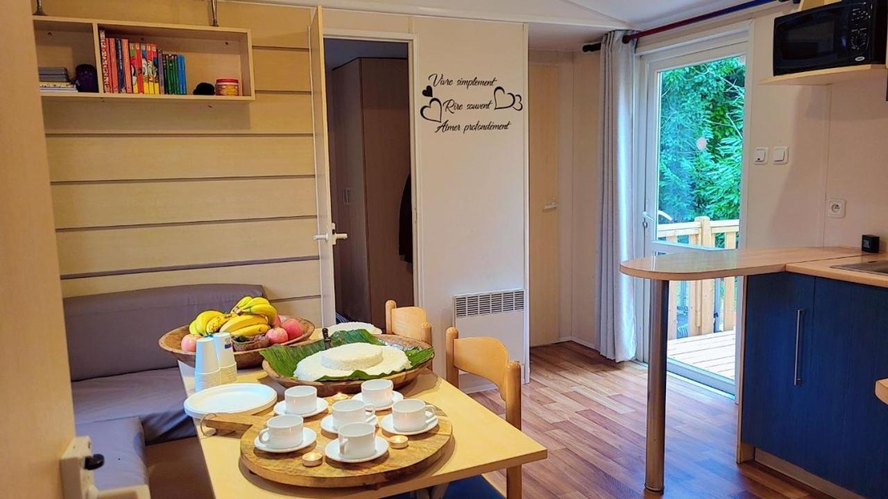 Camping Marvilla Parks -Parc Des Roches 91530 Saint-Chéron Eksteriør bilde